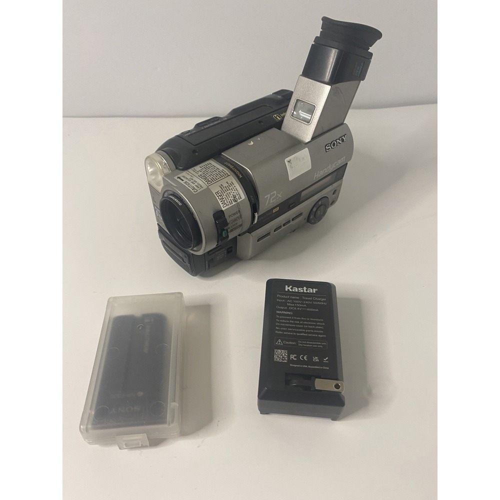 Sony Handycam CCD-TR940 Hi8 XR Camcorder NightShot SteadyShot TESTED Works!